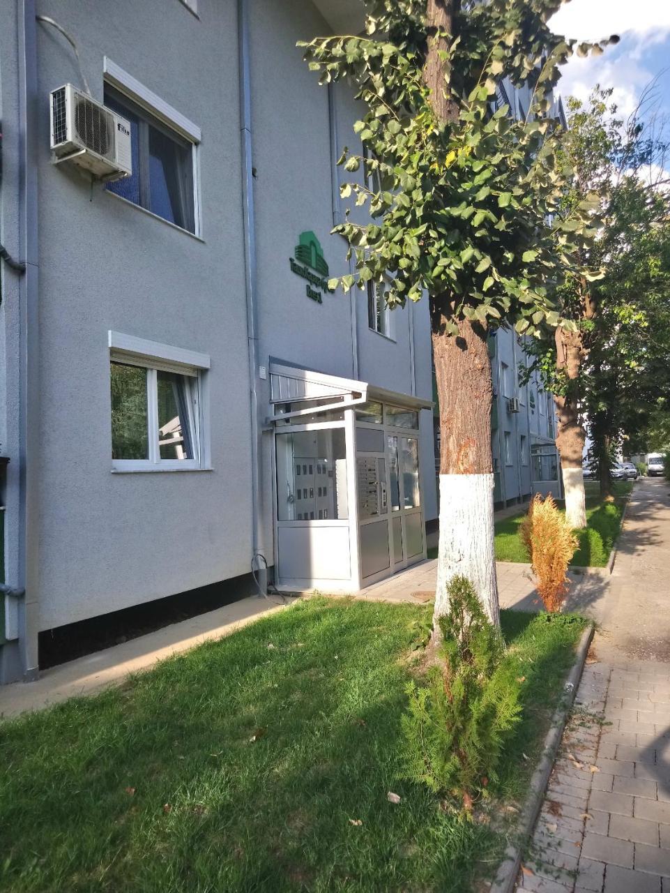 Avtokomanda Skopje Exteriör bild